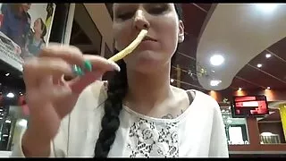 সোফি ডি এবং তার এশিয ...