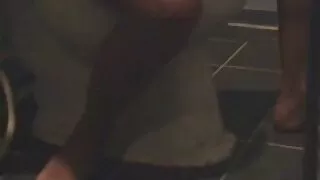 হাসি স্বর্ণকেশী মুখ  ...