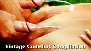 তিনটি শৃঙ্গাকার ছানা ...