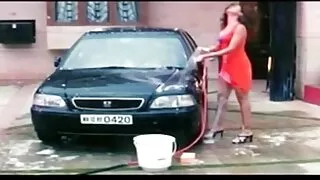বাল্ড হেডেড ডুড ড্রি ...
