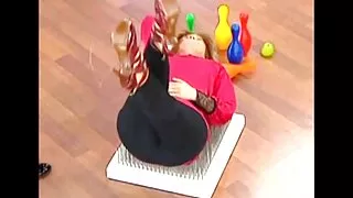 ব্লন্ডি নিক্কি পীচ এ ...